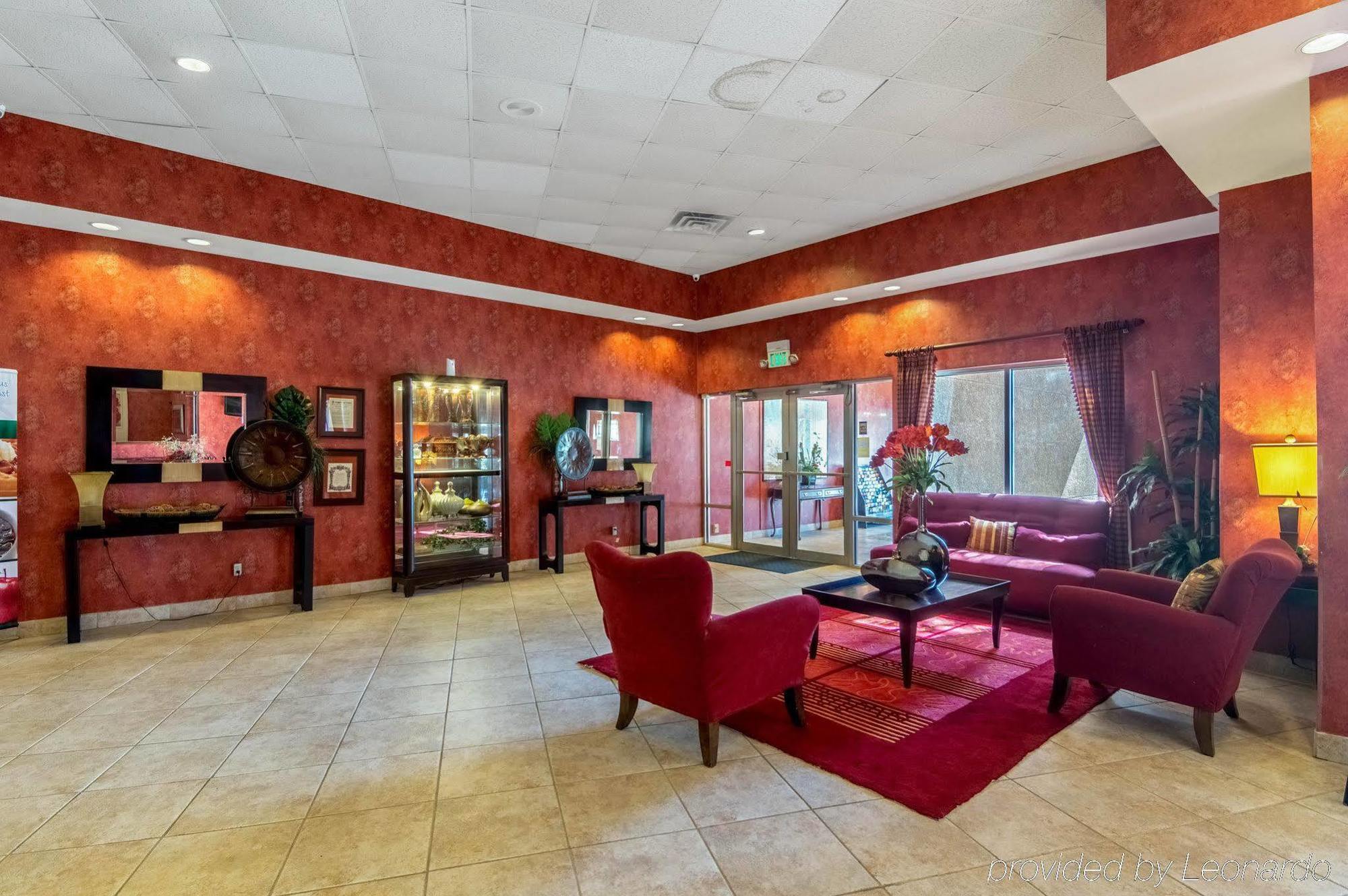 Texas Inn & Suites Дентон Экстерьер фото